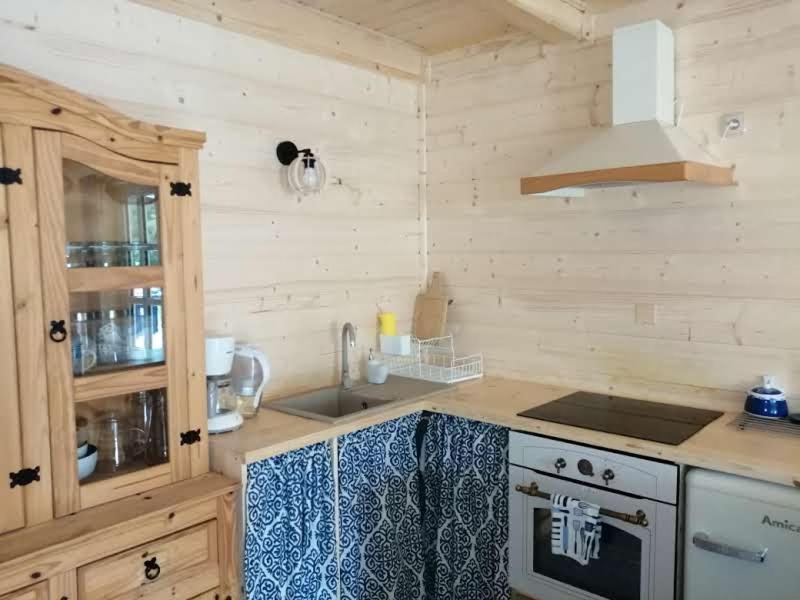 Swiety Spokoj Laka I Woda Pozezdrze Экстерьер фото