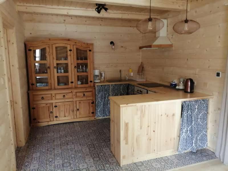 Swiety Spokoj Laka I Woda Pozezdrze Экстерьер фото