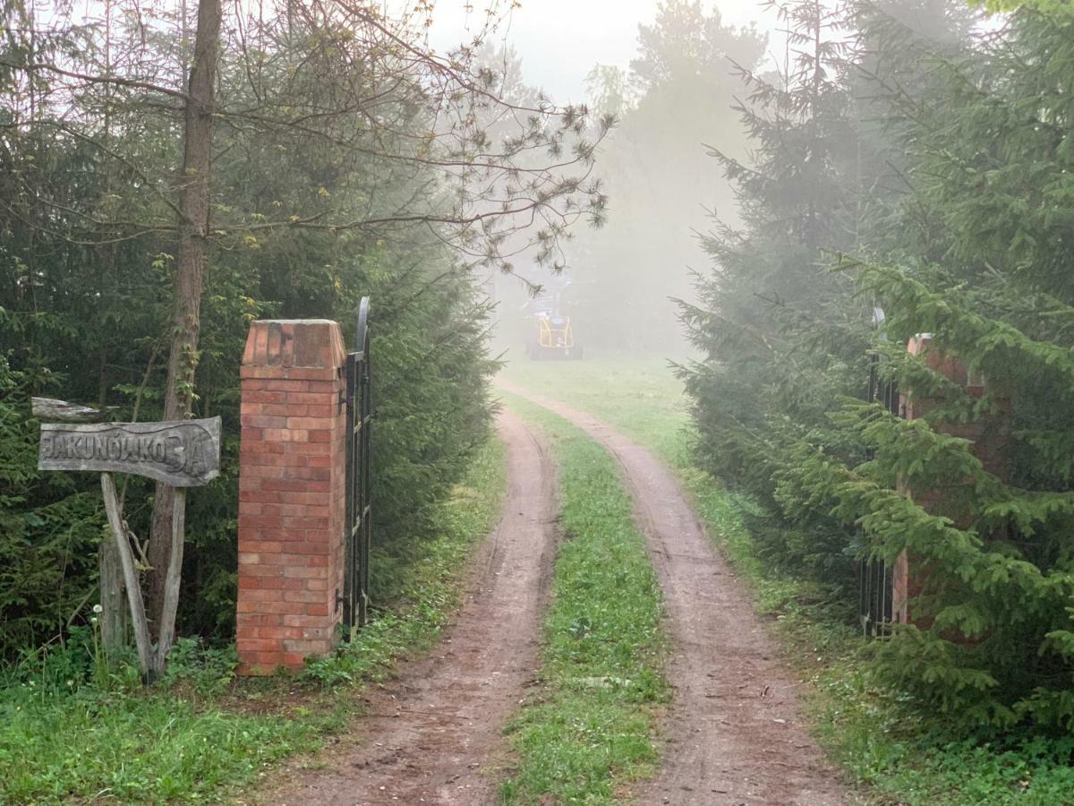 Swiety Spokoj Laka I Woda Pozezdrze Экстерьер фото